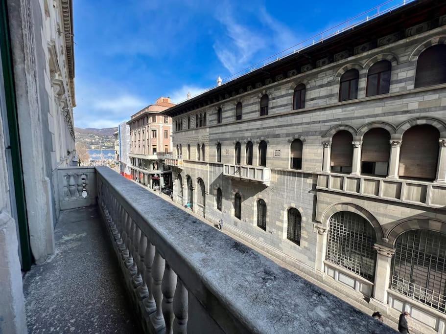 Esclusivo 130Mq Fronte Duomo E Lago E Terrazza Como Exteriér fotografie